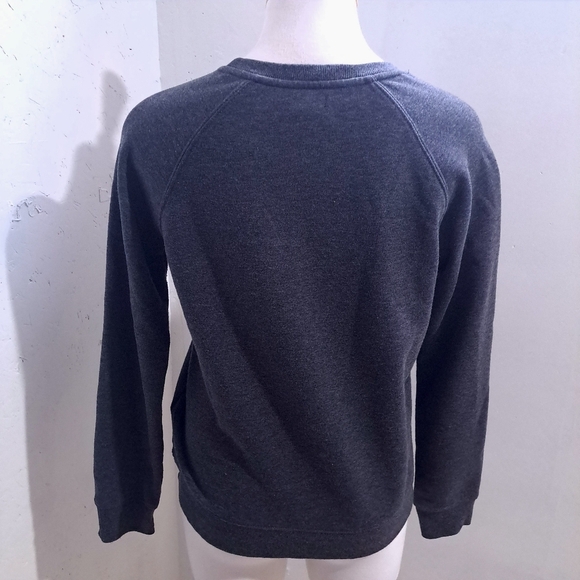 Paraphrase | Sequin Heart Wine Glass Sweater - Gray and Red - Picture 5 of 9